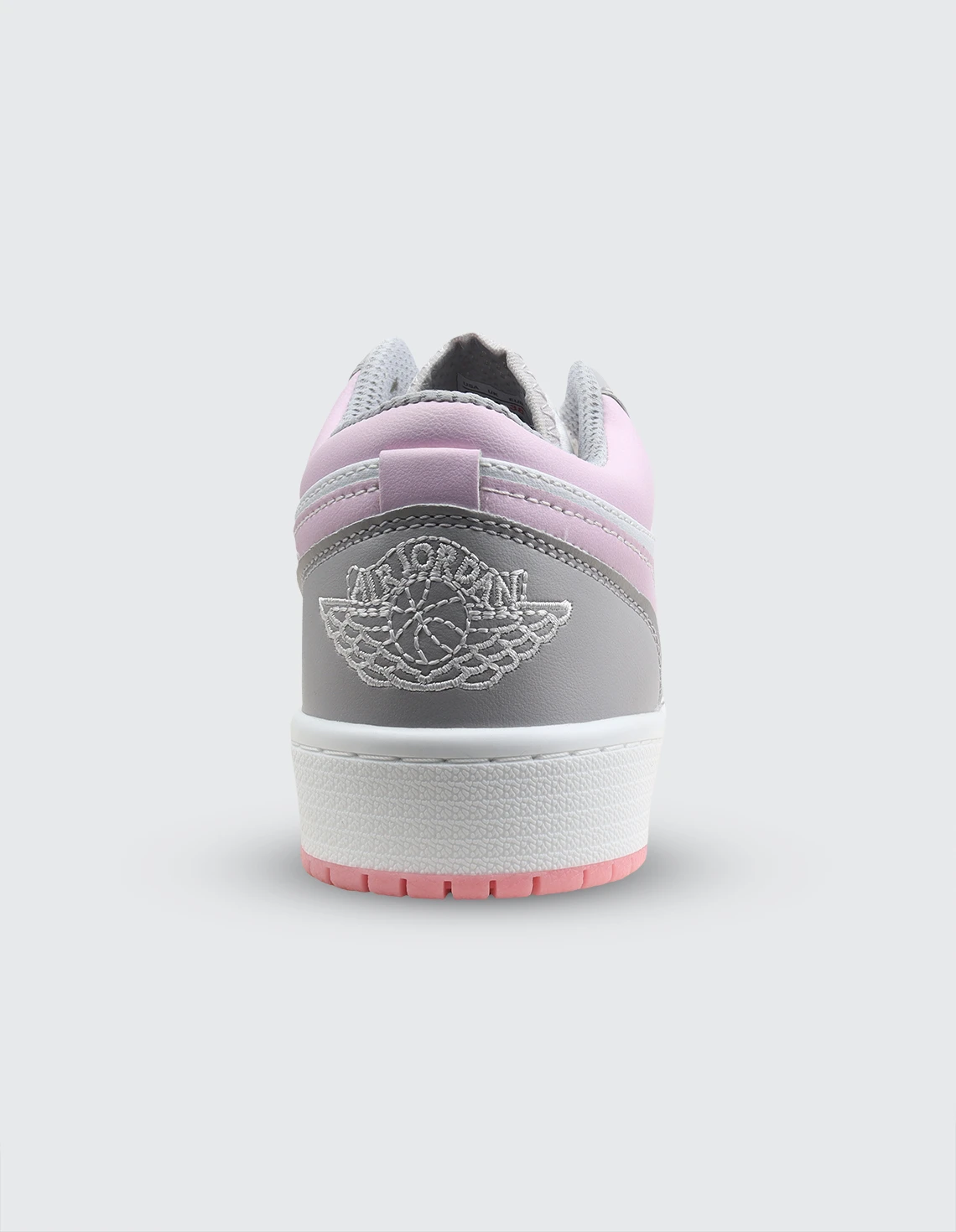 کفش روزانه زنانه نایک Nike Air Jordan 1 Low LX W