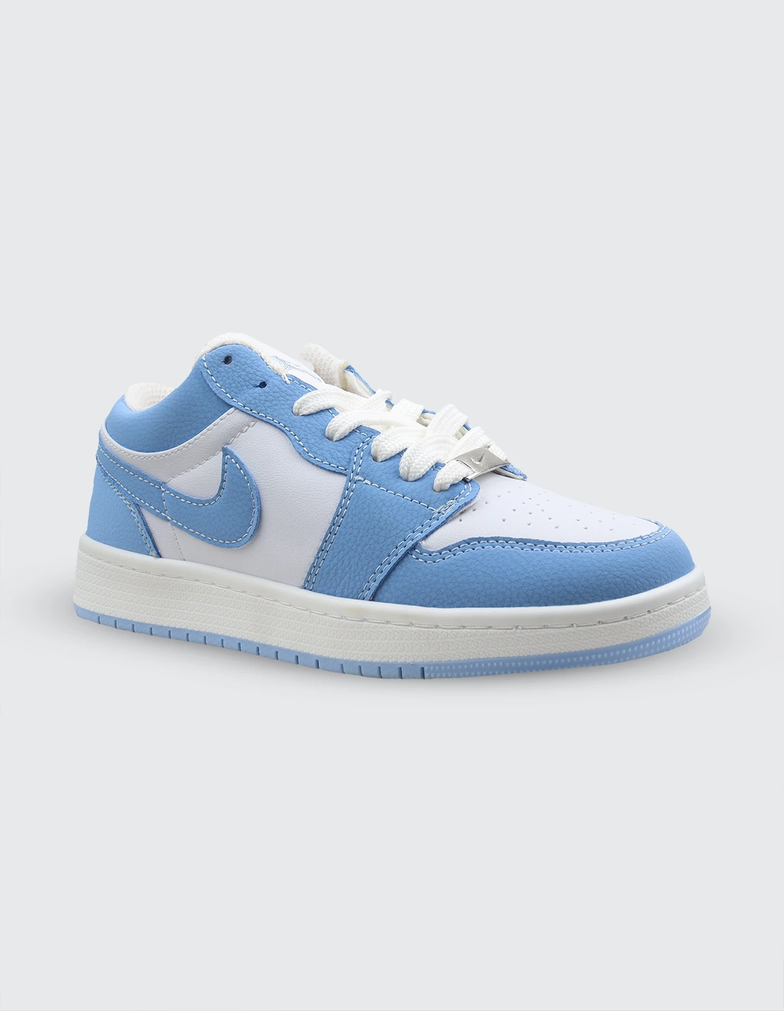 کفش روزانه زنانه نایک Nike Air Jordan 1 Low LX W