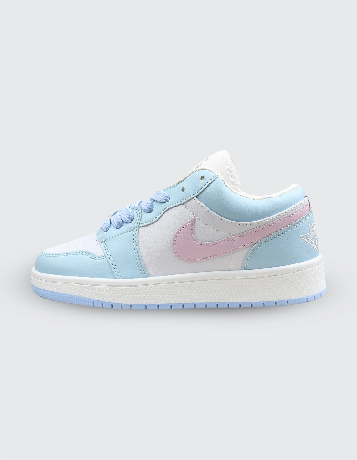 کفش روزانه زنانه نایک Nike Air Jordan 1 Low LX W