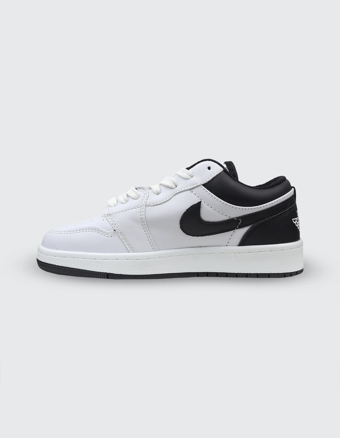 کفش روزانه زنانه نایک Nike Air Jordan 1 Low LX W
