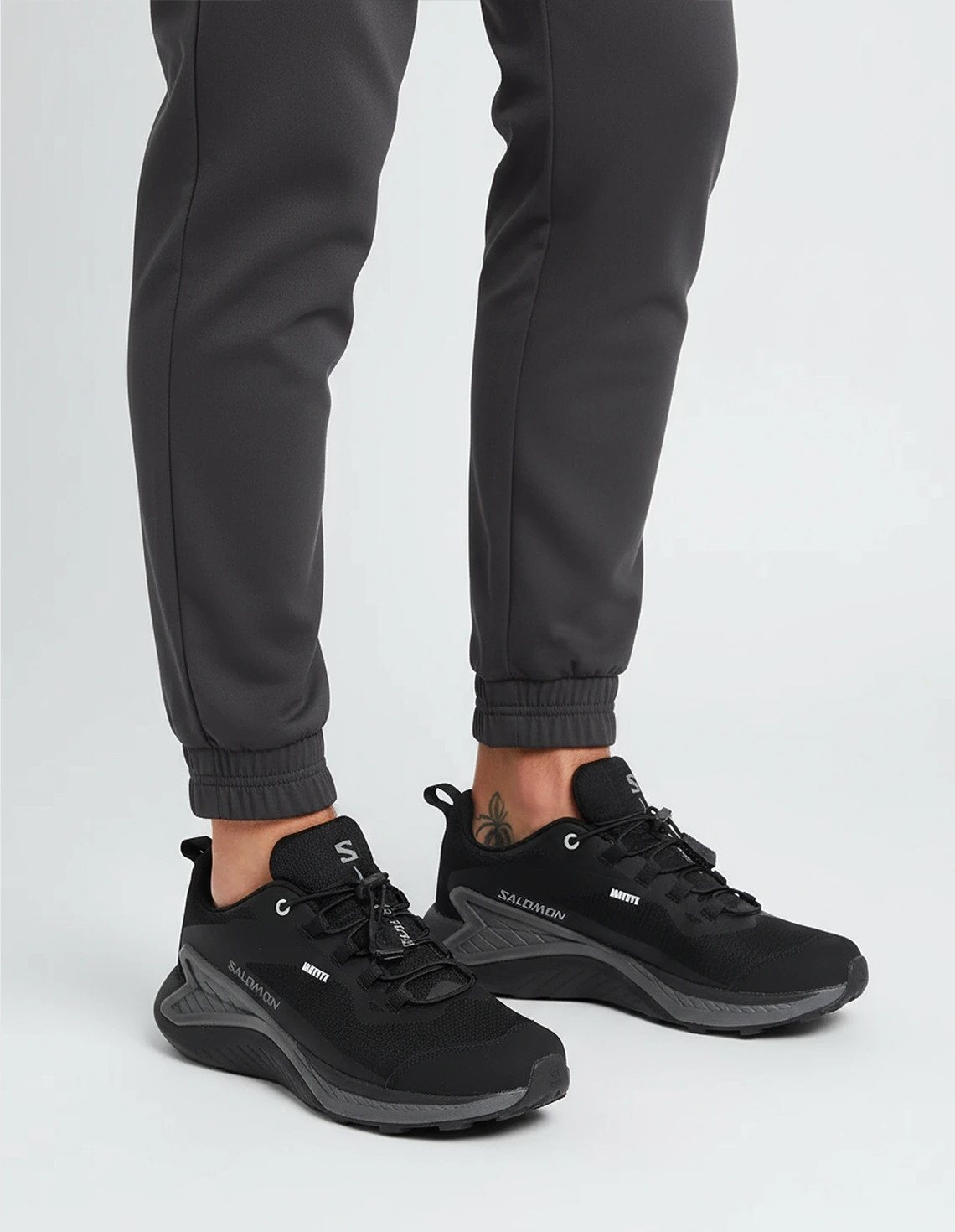 کفش پیاده روی مردانه سالامون Genesis Matrix M