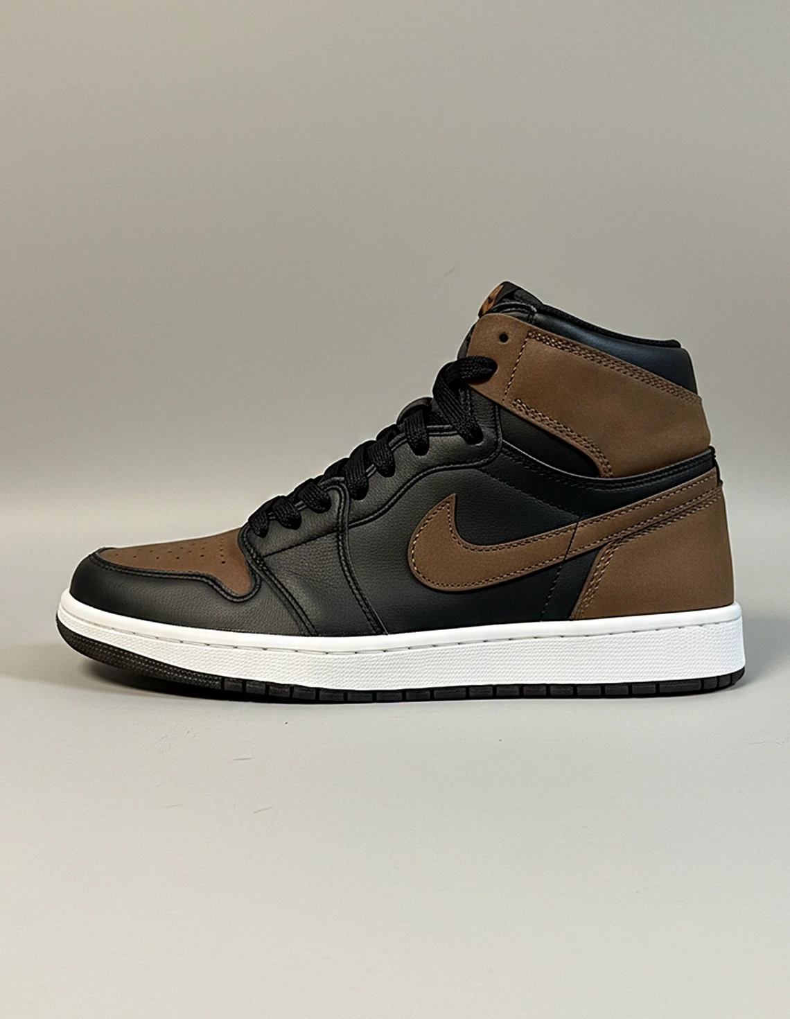 کفش روزانه مردانه نایک Nike Air Jordan 1 Retro Og M