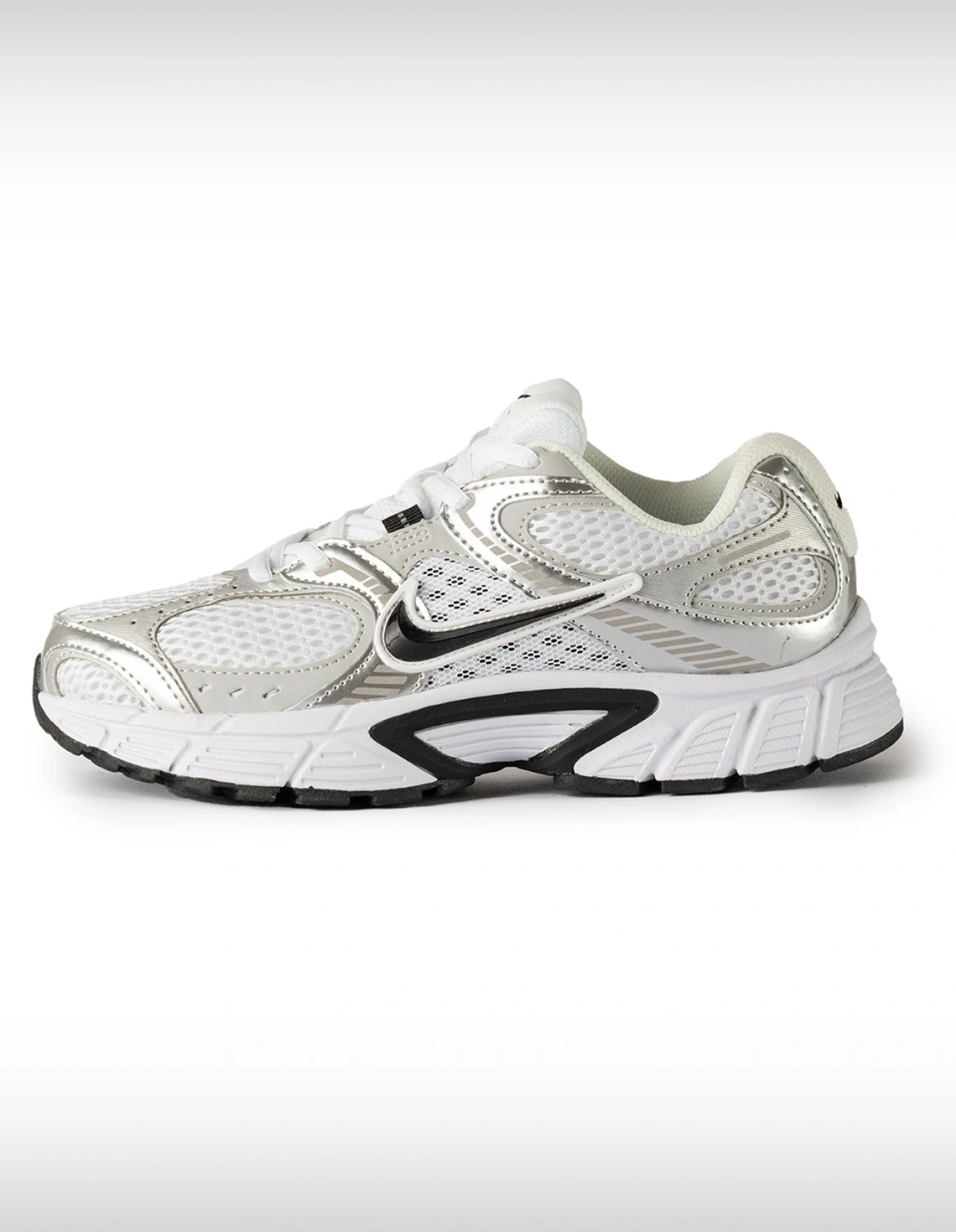 کفش روزانه Unisex نایک Nike Nike V5 RNR U